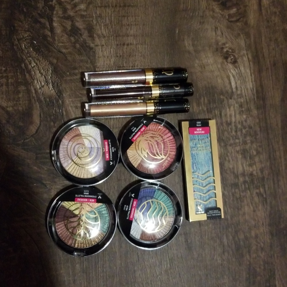 Wet N Wild Zodiac Bundle